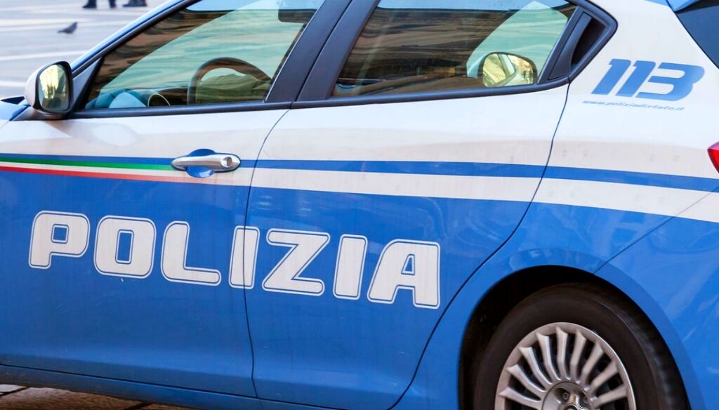 macchina polizia